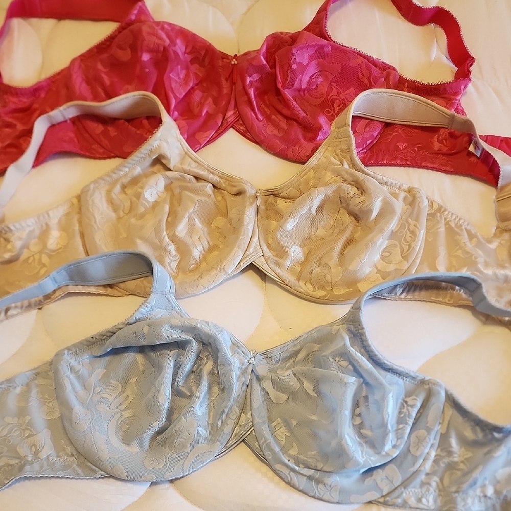 Wacoal Lace Bras Set - Pink, Beige, Blue